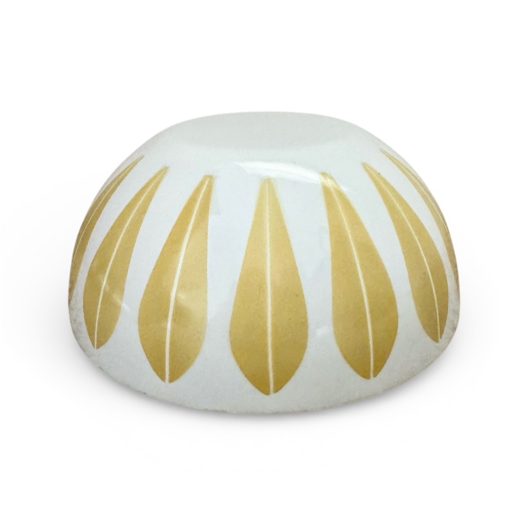 Vintage Cathrineholm Norway Enamelware 8″ Lotus Bowl  - Mustard Yellow & White - Picture 7 of 16